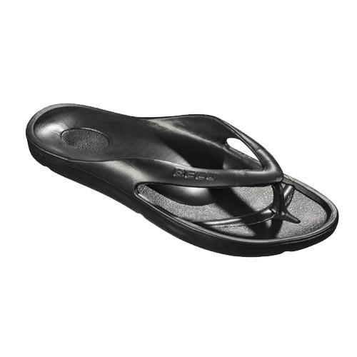 ladies black flip flops